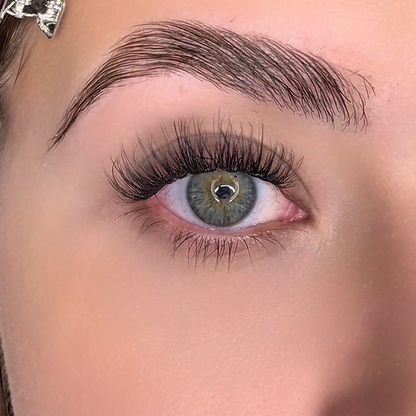 Samoprzylepne Kępki Rzęs - Whisper No. 4